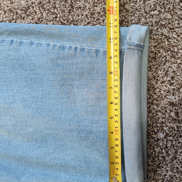 NEW Ashley Stewart Girlfriend Jeans Stretchy Distressed High rise Roomy Size 32S - Picture 11 of 13